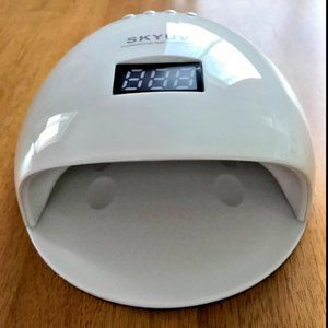 NEW in Box SKYUV 2 in 1 UV LED White Professional Grade Nail Lamp Dryer 48W